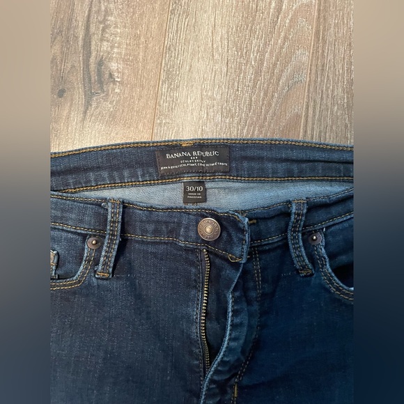 Banana republic dark wash skinny jeans - Picture 2 of 2